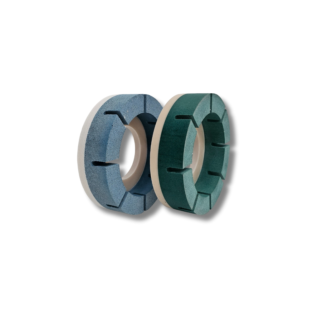 Disc cupă finisare segmentat, diametru exterior 150, interior 70 mm, grosime 40 mm, cu platan, granulație 40/60/80, BK 40/60/80 PR6, cant